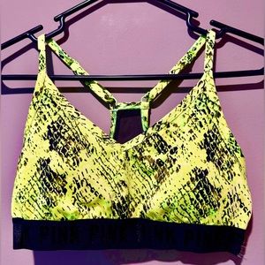 Victorias Secret PINK Ultimate Gym Lined Removable Padding Sports Bra Green